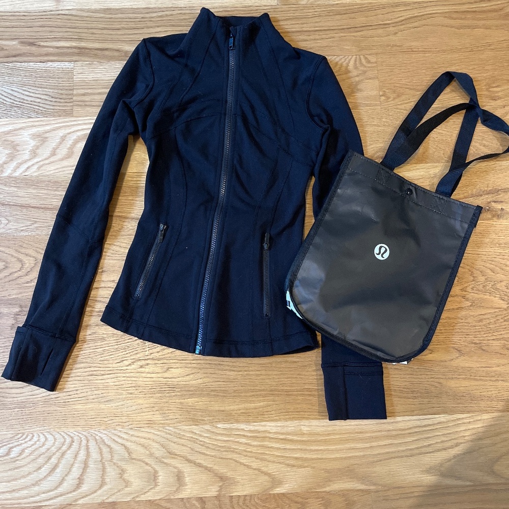 Lululemon Black Define jacket (with lulu bag included)